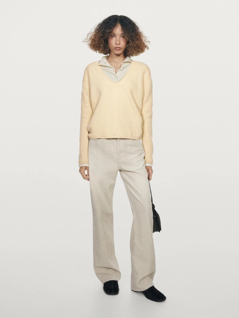 Свитер с v-образным вырезом из 100% шерсти