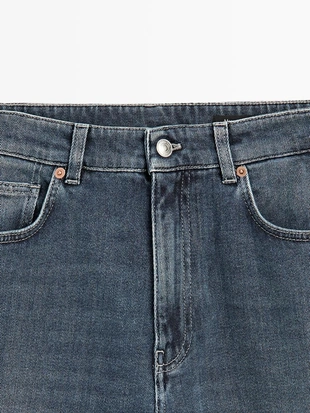 Джинсы свободного кроя средней посадки- Заказать в России