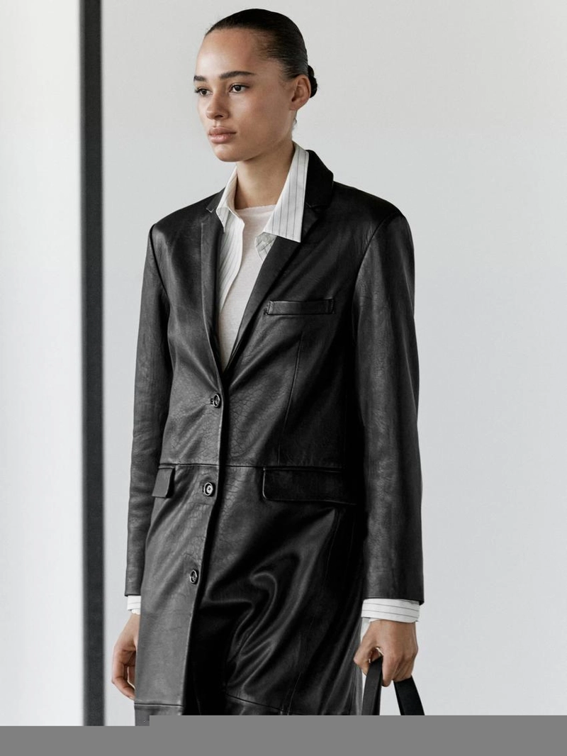 Пальто из овечьей кожи с нубуковым покрытием