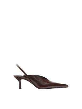 Туфли на каблуке с застежкой на пятке- Заказать в России