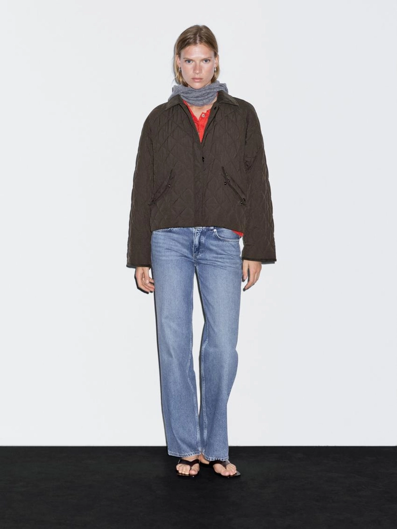 Куртка короткая водоотталкивающая с деталями из костюмной ткани