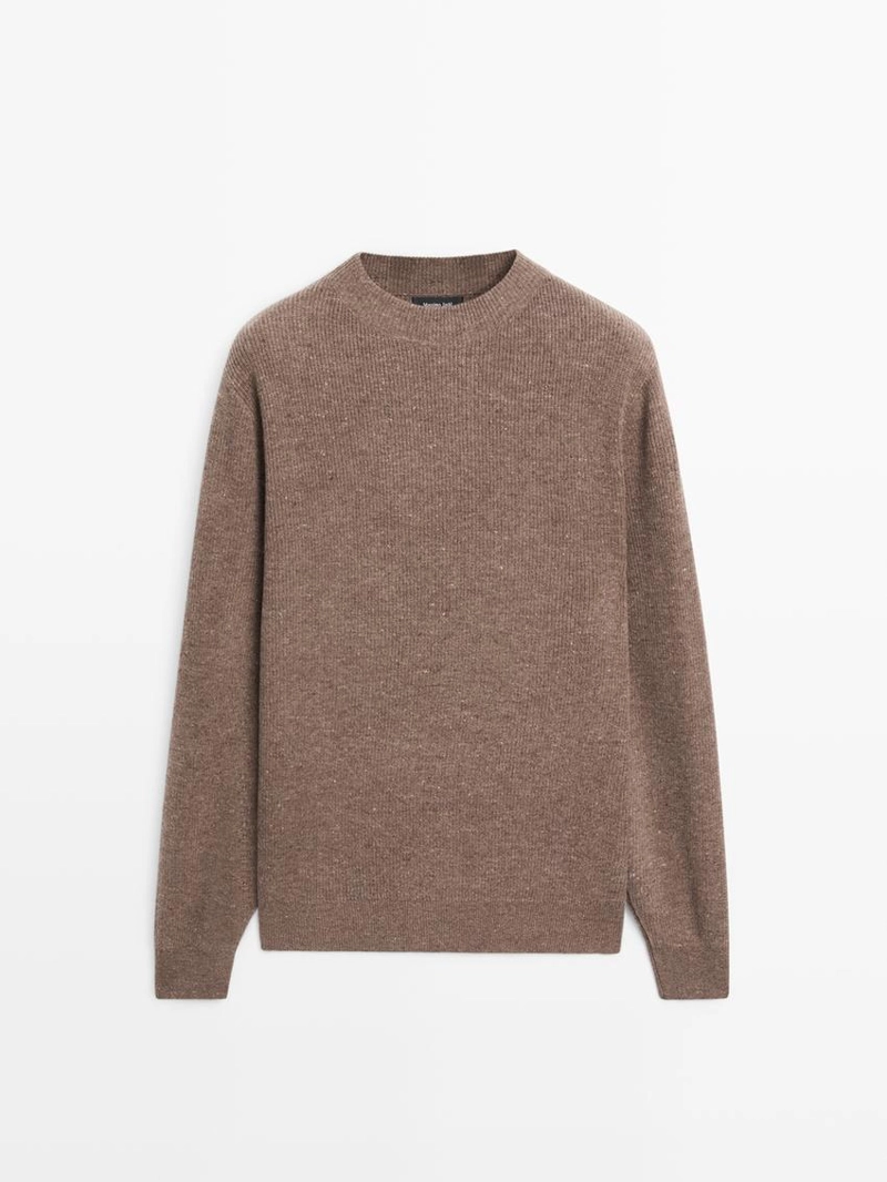 Свитер с круглым вырезом и пуговицами из вязаного полотна