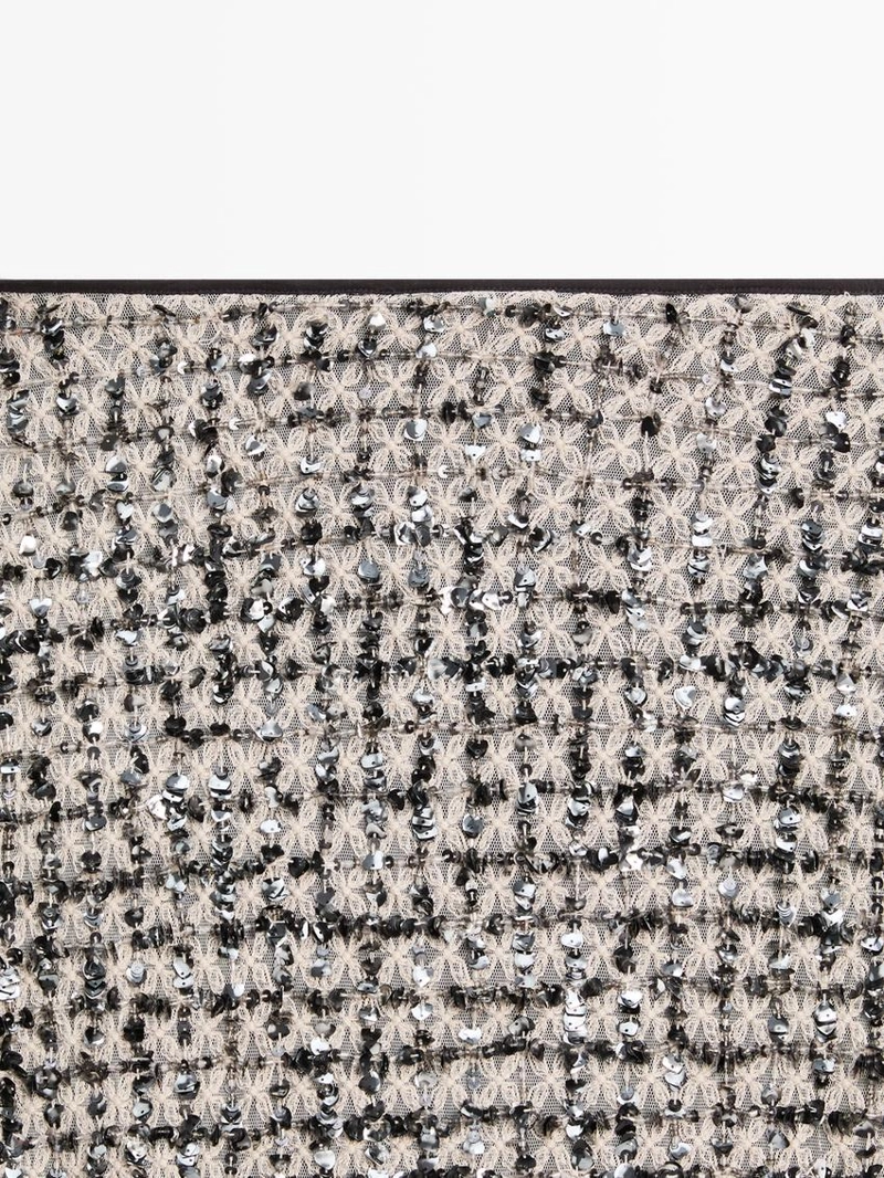 Юбка-миди с вышивкой и стразами