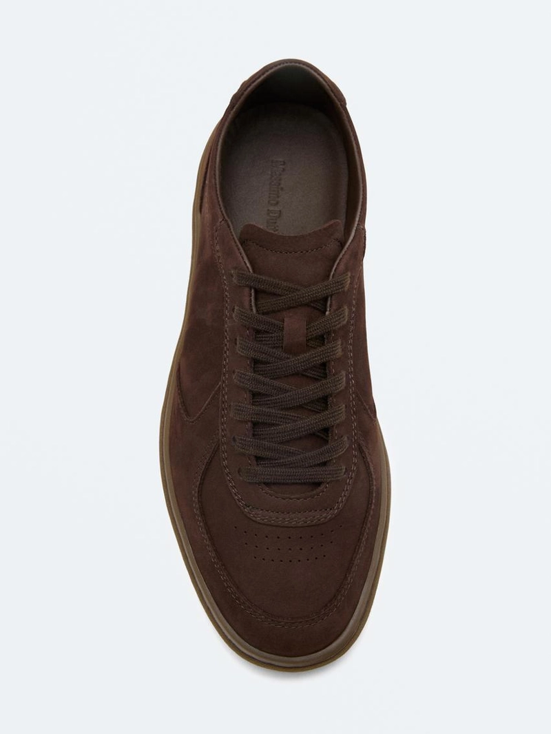 Кроссовки из нубука с контрастной подошвой