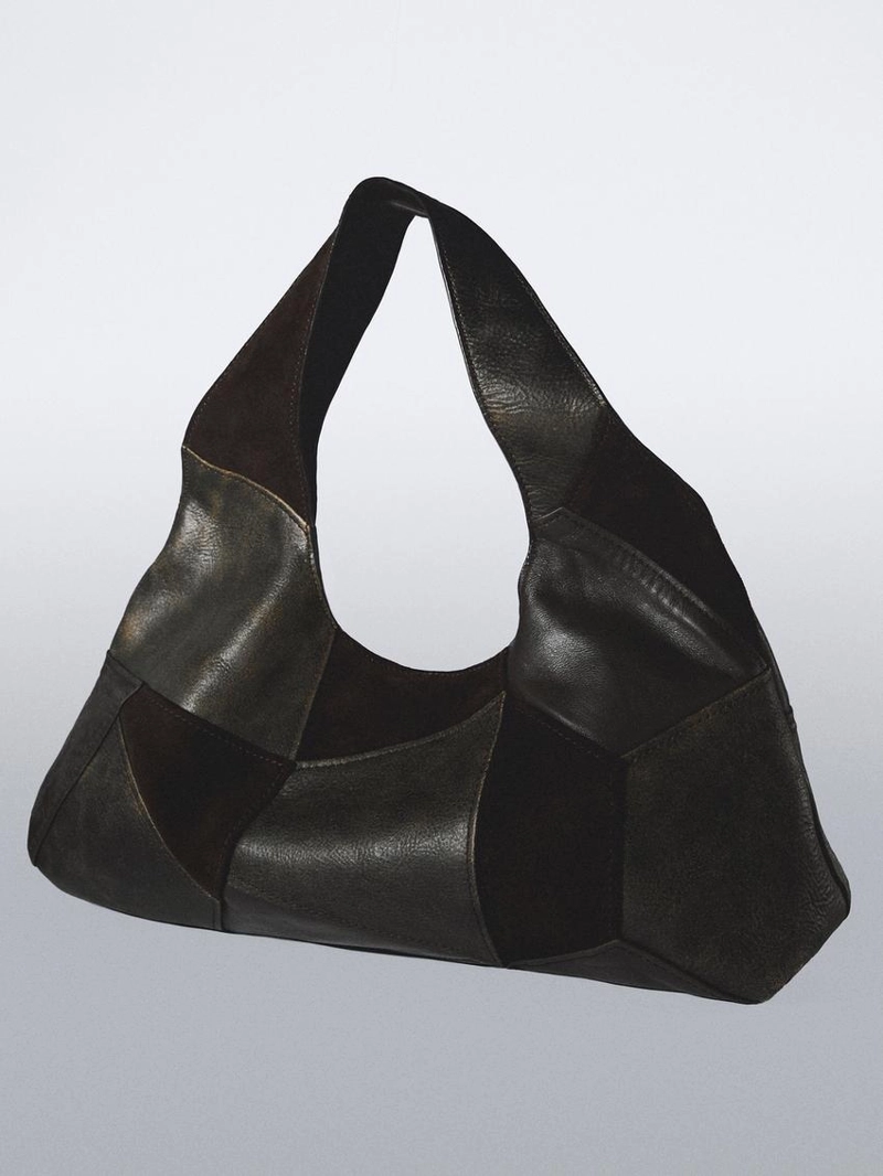 Сумка среднего размера из комбинированной кожи