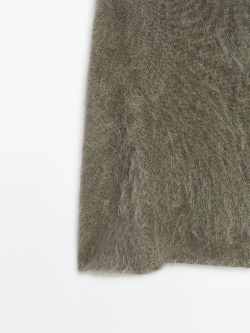 Палантин из 100% кашемира с мягкой отделкой