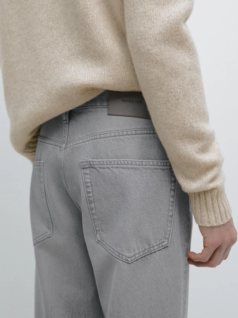 Джинсы со свободным кроем