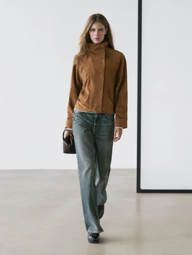 Замшевый пиджак с пуговицами