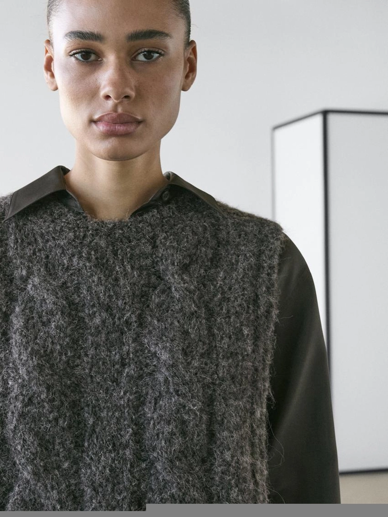 Жилет из альпакиевой смеси