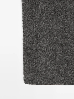 Жилет из альпакиевой смеси- Заказать в России