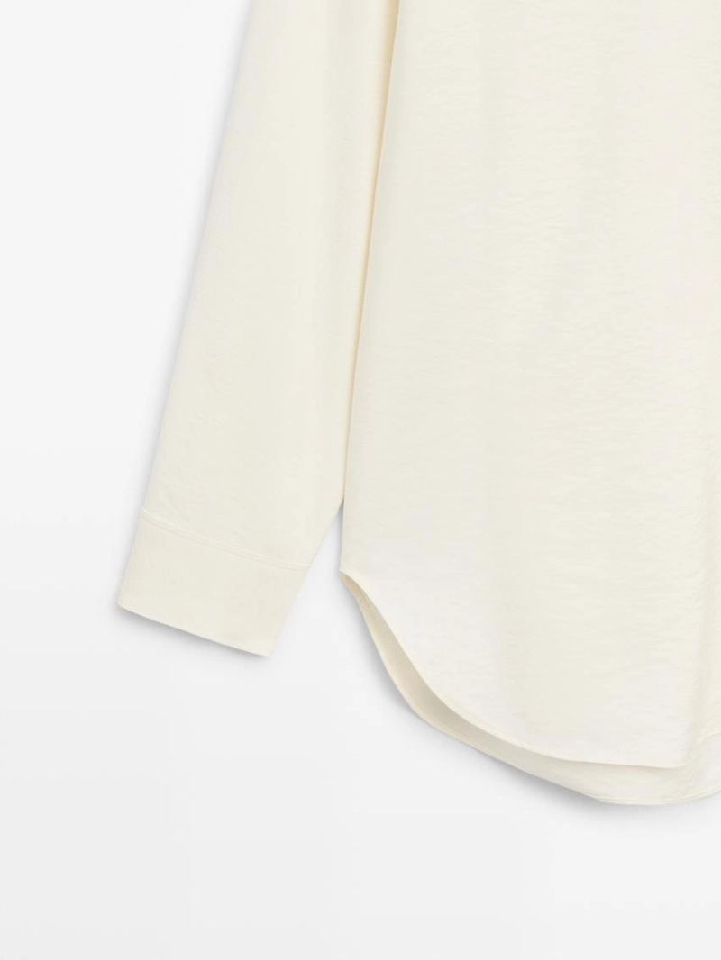 Рубашка с увеличенным размером и длинными рукавами