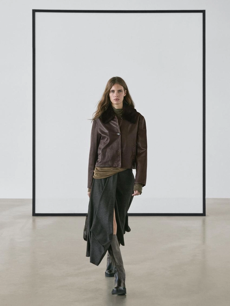 Куртка с отстёгивающимся воротником из натуральной кожи наппа