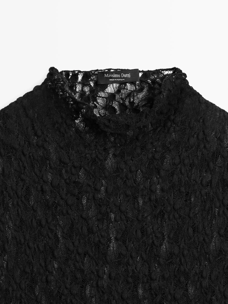 Прозрачный топ из кружева