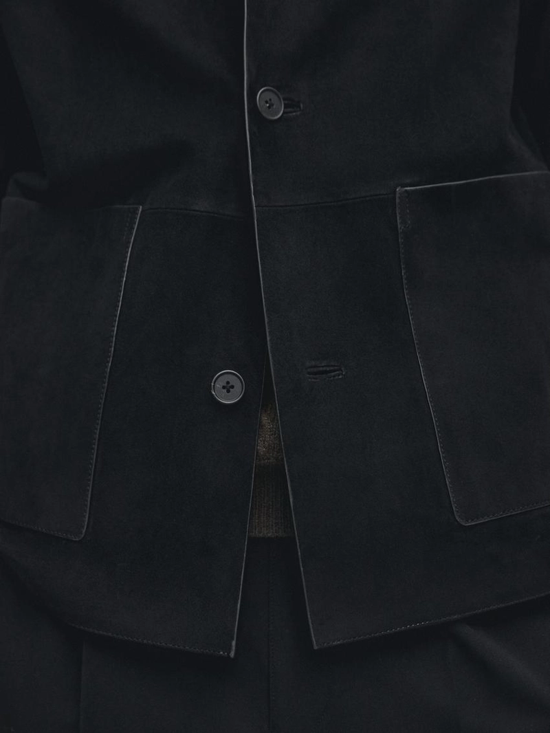 Куртка из замши с карманами