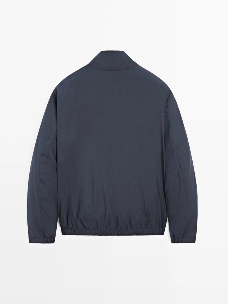 Ультралегкая пуховая куртка с водоотталкивающим покрытием