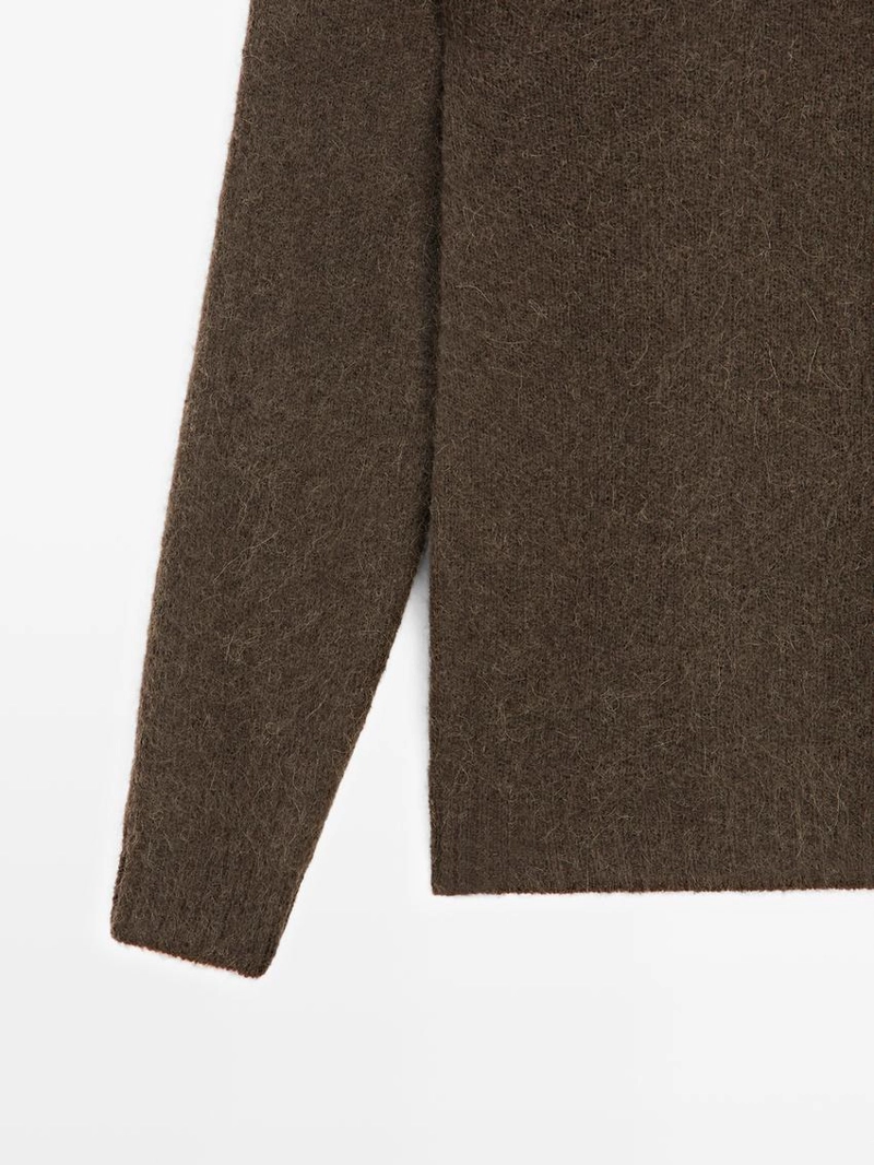 Свитер из альпакиевой смеси с круглым воротом