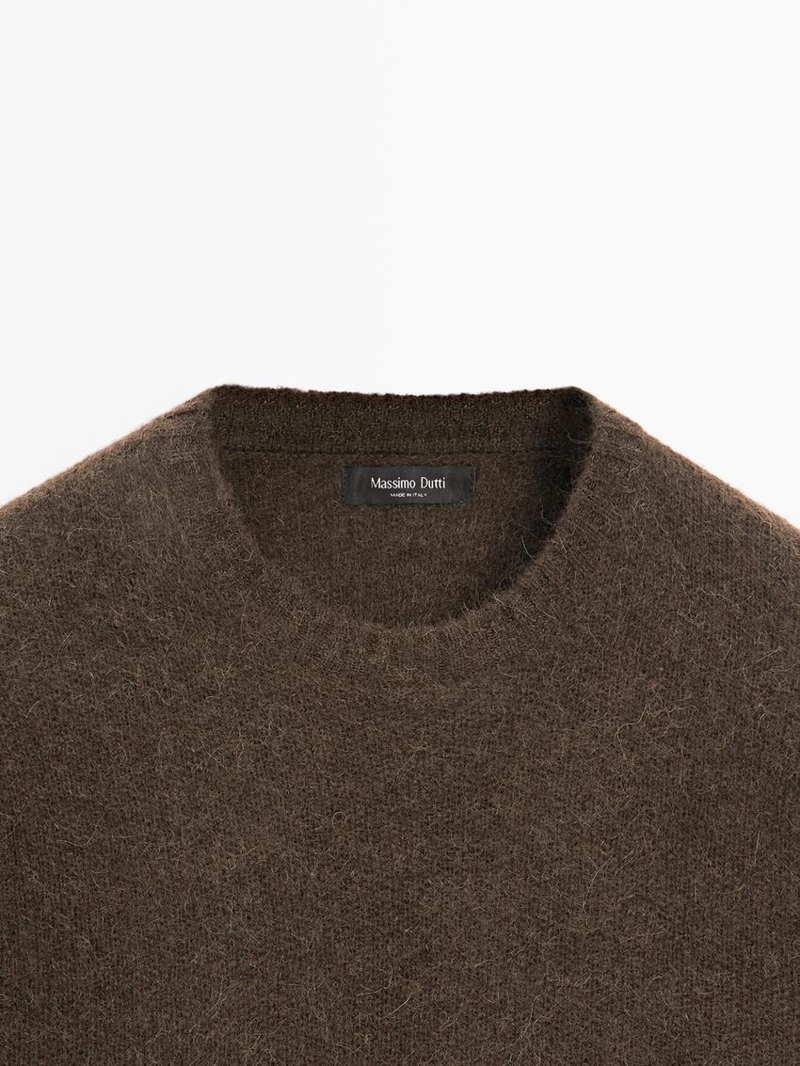 Свитер из альпакиевой смеси с круглым воротом