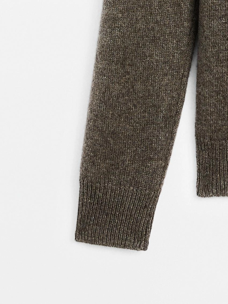 Джемпер с карманом деталь 100% кашемир