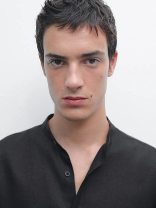 Рубашка с воротником-стойкой и обычной посадкой- Заказать в России