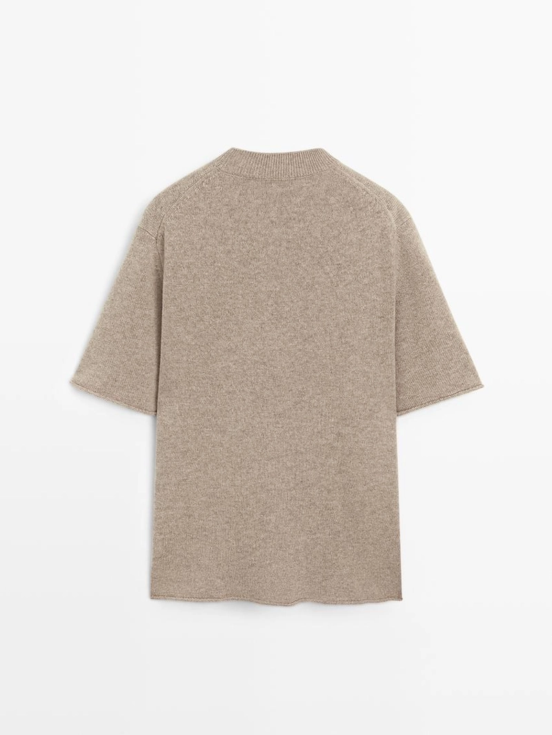 Оверсайз свитер с короткими рукавами из 100% шерсти