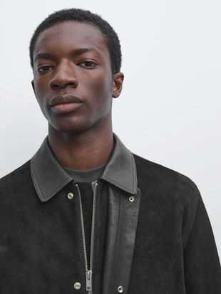 Куртка с карманами из замши- Заказать в России