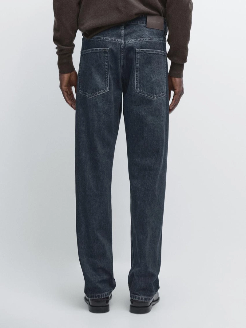 Джинсы свободного кроя