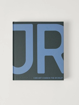 Книга JR: может ли искусство изменить мир?- Заказать в России