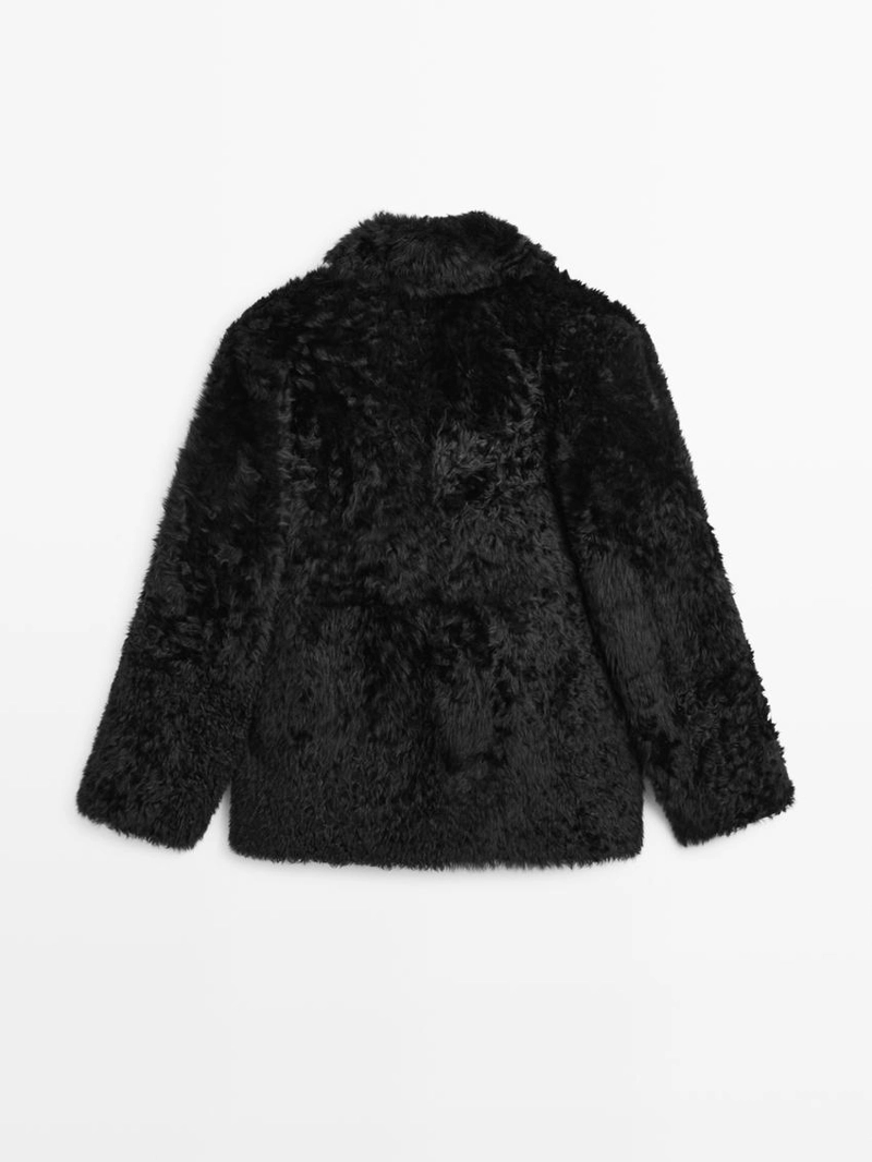 Шуба из овечьей кожи с лацканами - studio