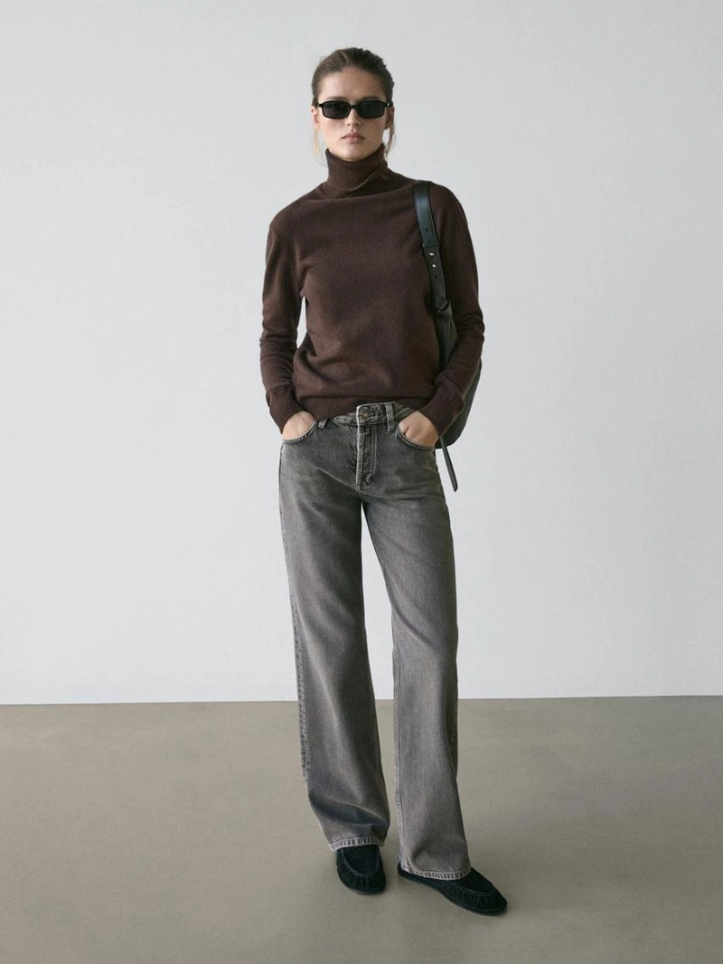 Водолазка из шерсти с высоким воротником