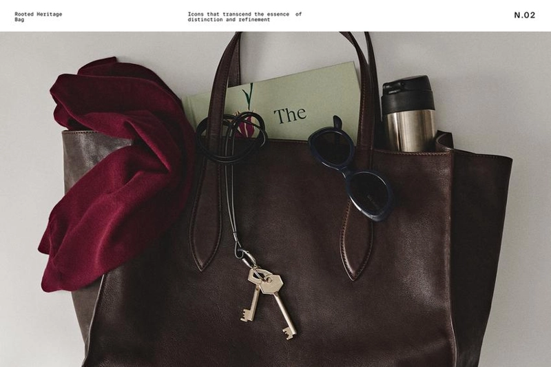 Средняя сумка из натуральной кожи с символикой md icon