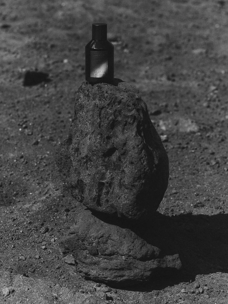 Black evening eau de parfum (100 мл)