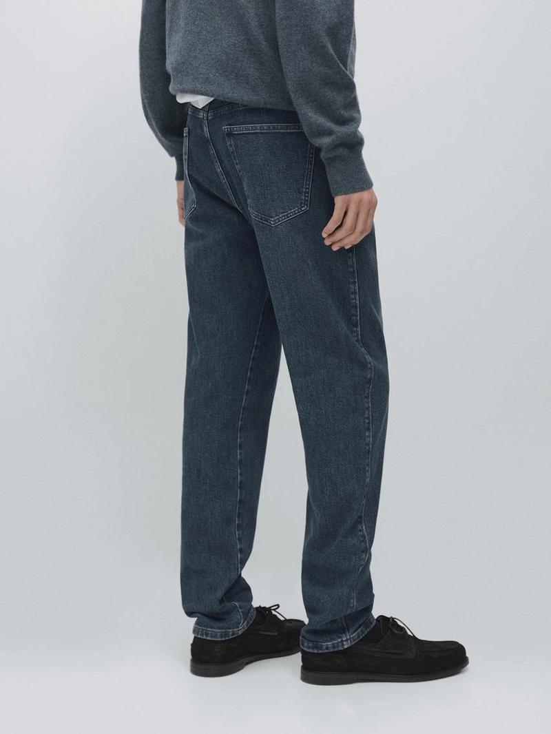 Джинсы с узким кроем