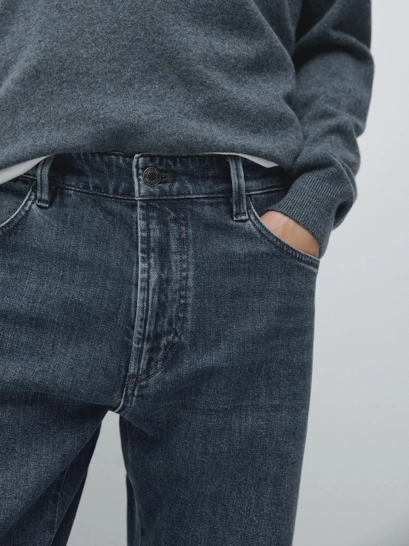 Джинсы с узким кроем