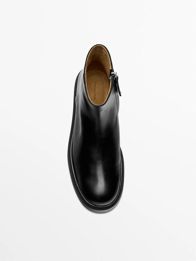 Кожаные ботинки на щиколотке с замшевой подкладкой