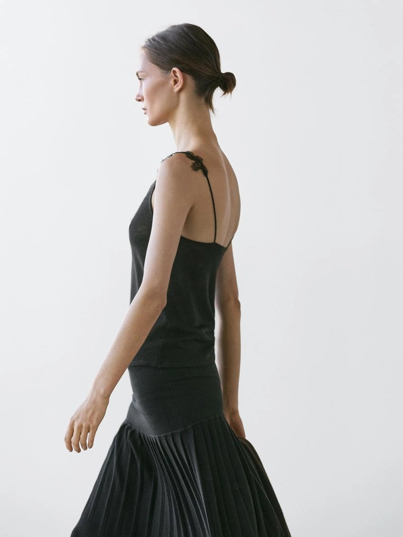 Топ с кружевными деталями и бретелью massimo dutti