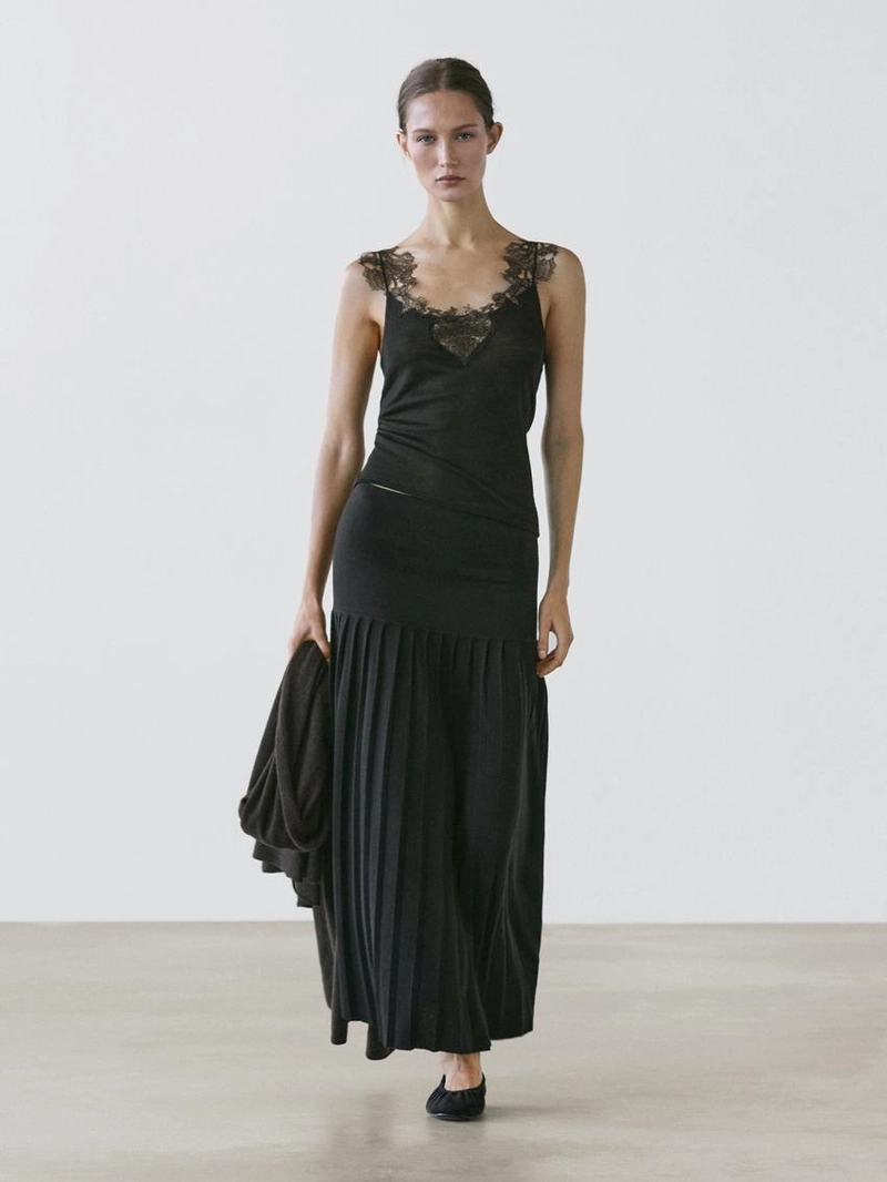 Топ с кружевными деталями и бретелью massimo dutti