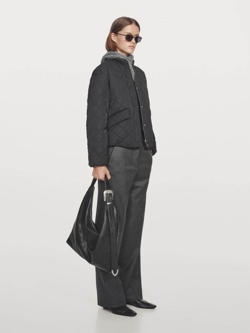 Куртка-бомбер с наполнителем, отталкивающим воду