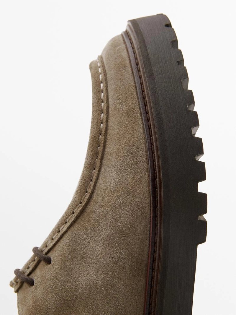 Туфли из замши с мокасиновым мыском