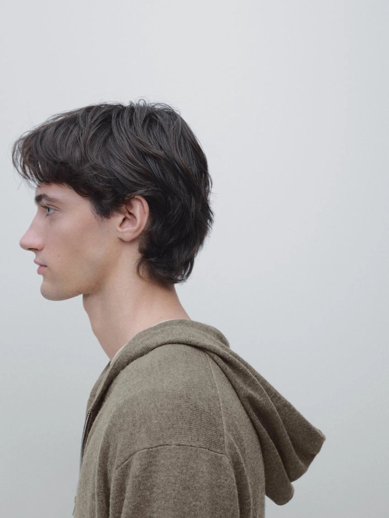 Кардиган из вязаного материала с капюшоном из шерсти