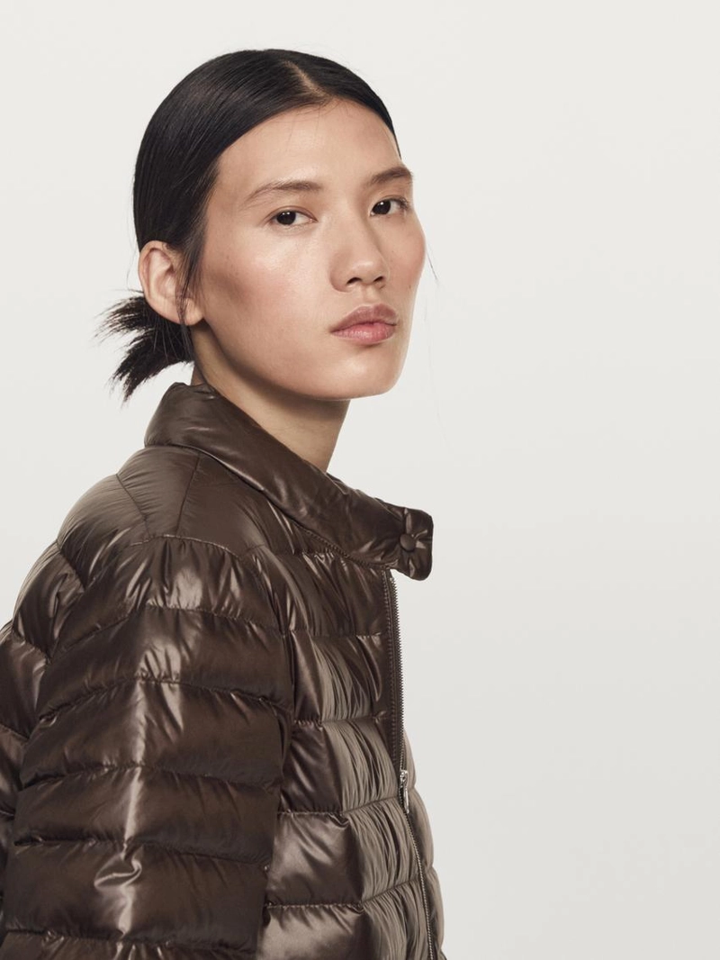 Пуховик-бомбер с водоотталкивающей отделкой