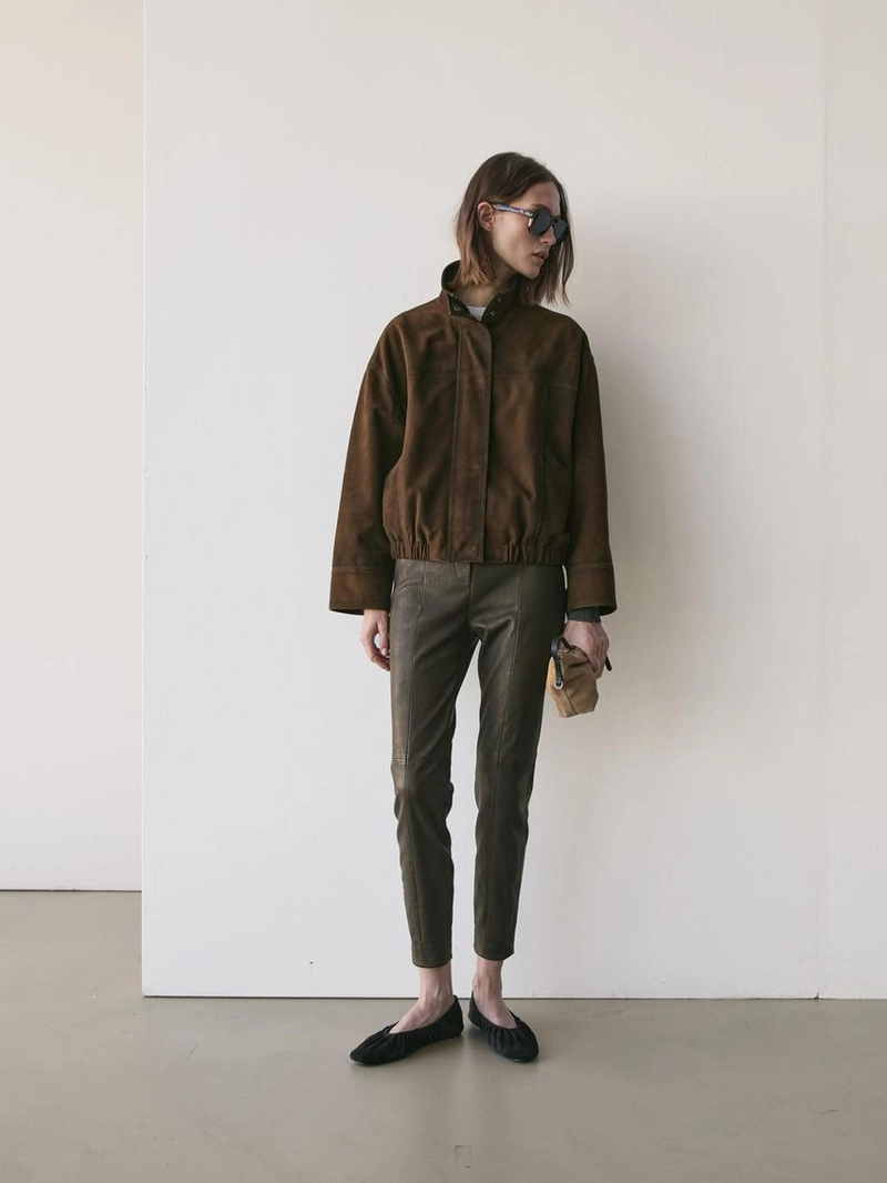 Кожаные леггинсы из овчины с деталями на резинке