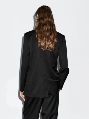 Пиджак из 100% экстра-тонкой шерсти с двумя пуговицами- Заказать в России