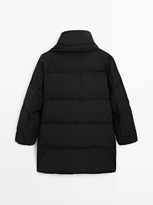 Пуховик с водоотталкивающей отделкой с деталями шарфа- Заказать в России