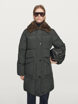 Длинный водоотталкивающий пуховик с воротником- Заказать в России