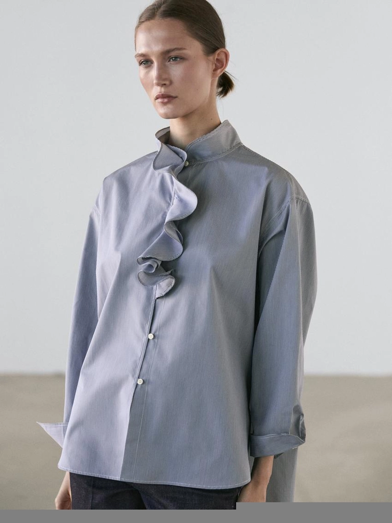 Рубашка с воротником с оборками