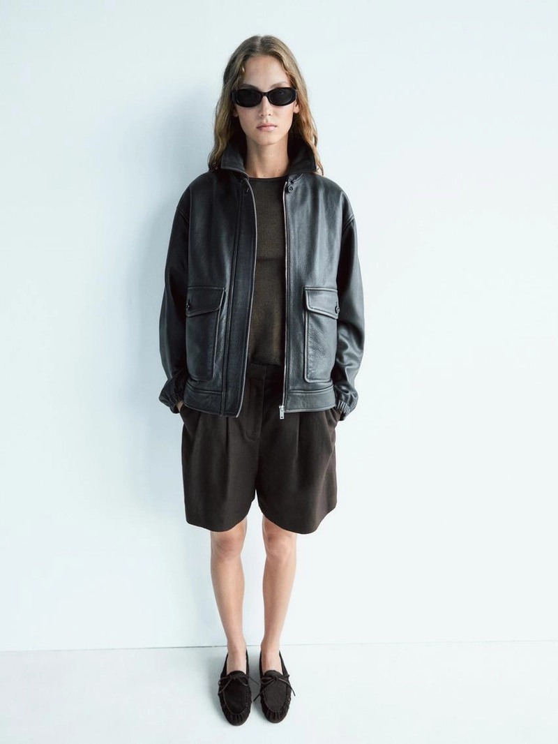 Туфли из разделанной кожи с объемным бантом