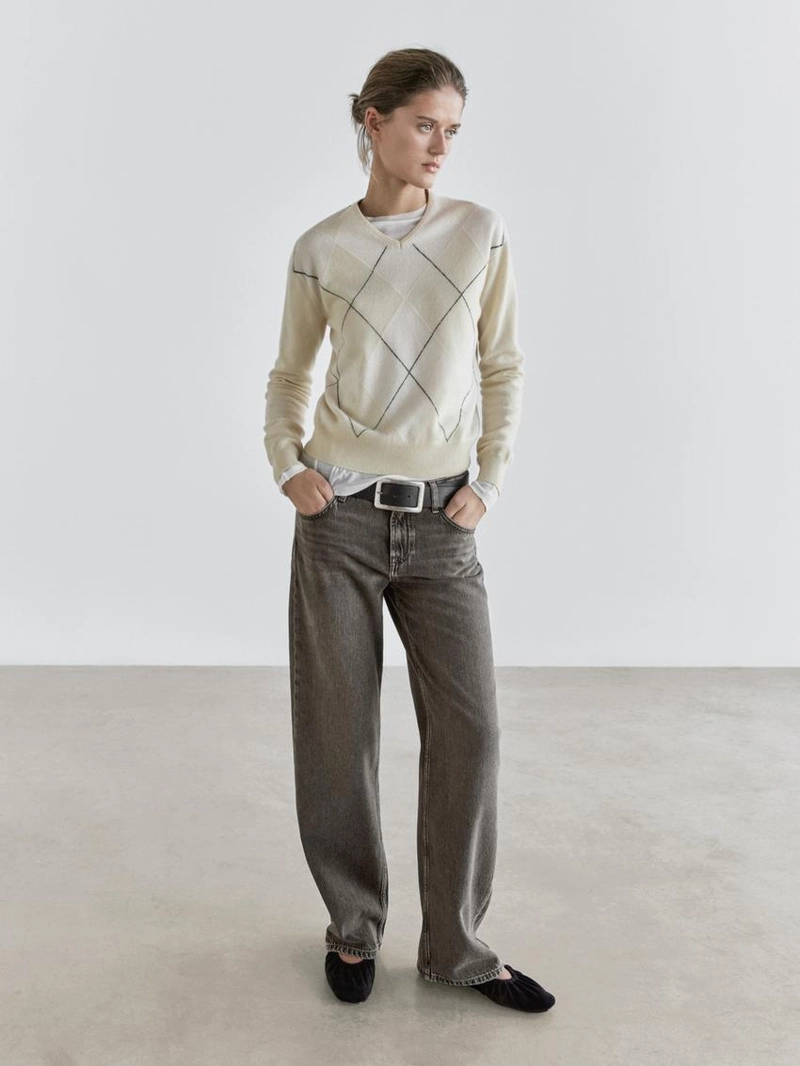 Джинсы прямого кроя с низкой посадкой