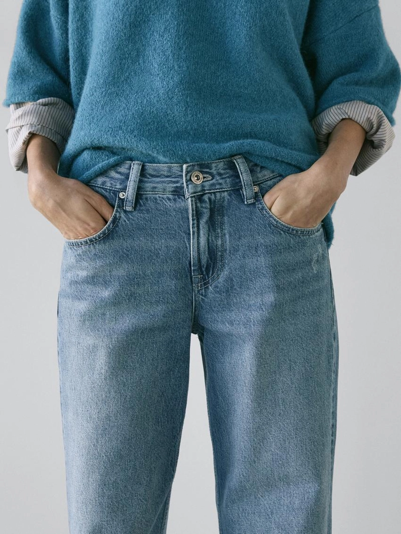 Джинсы с низкой посадкой прямого кроя