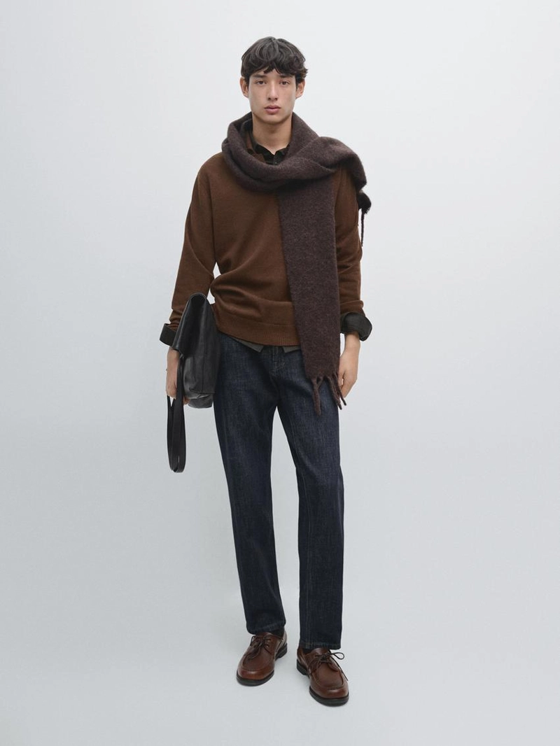 100% шерстяной водолаз с v-образным вырезом