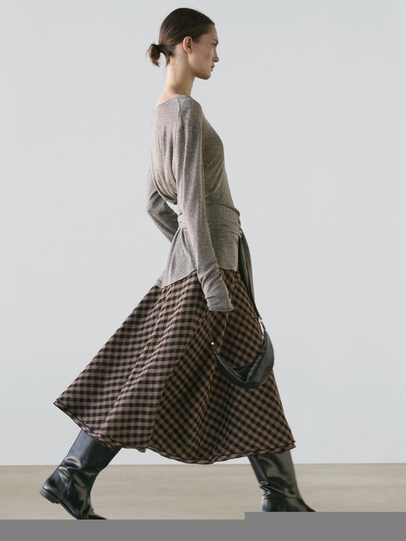 Юбка расклешенная с клетчатыми деталями